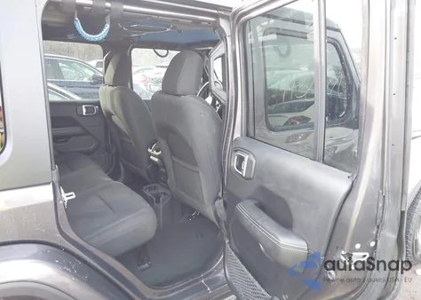 2022 Jeep Wrangler Unlimited Sahara 4X4 z USA, uszkodzony, nr VIN 1C4HJXEG1NW254559